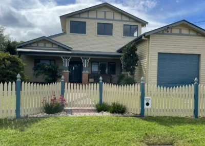fence painting